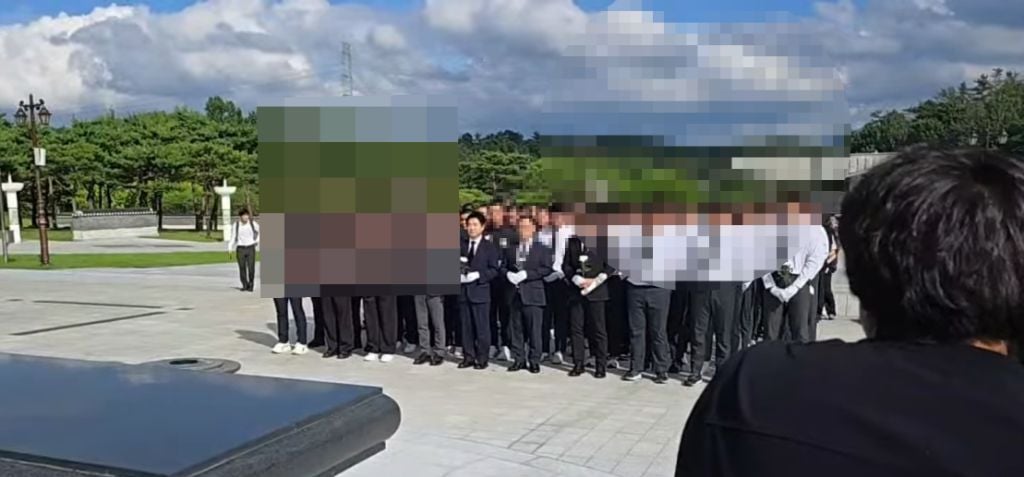 518국립묘지 방문한 배재고학생들 | 인스티즈