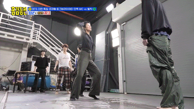 다시봐도 개웃긴 홍진경 춤 맞추는 주우재ㅋㅋㅋㅋㅋㅋㅋㅋㅋㅋㅋ.gif | 인스티즈