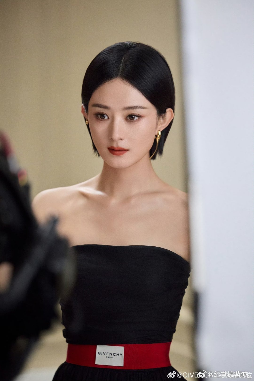 중국 연예계에서 별명이 '자신의 직업에 목숨 걸 여자' 라는 연예인 | 인스티즈