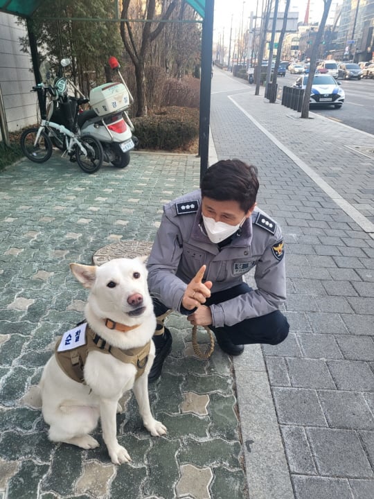 SNS 스타 풍순이 아빠=이대우 형사 "나보다 훨씬 유명해” (히든아이) | 인스티즈