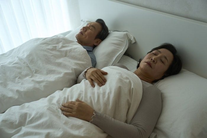 자녀 독립 후엔 부모도? 美 이혼 10건 중 4건 '황혼이혼'…50세 이후 갈라서는 이유 | 인스티즈