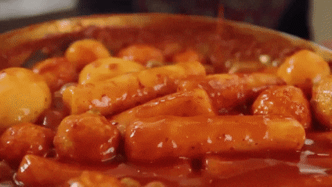 추억의 옛날 떡볶이.GIF | 인스티즈