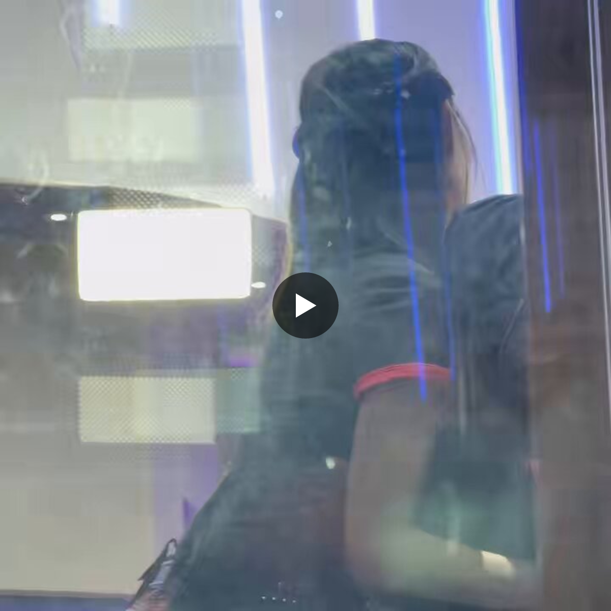아이돌 라디오 최초로 욕 때문에 생방 라이브랑 다시보기 댓글창 막은 리센느편.jpg | 인스티즈