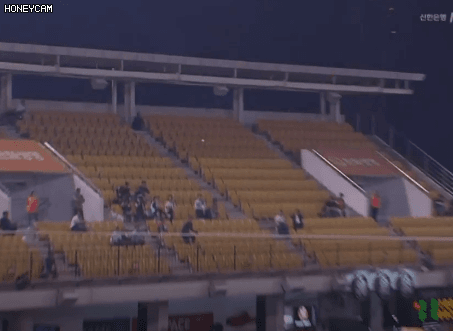 아빠가 공 받아줘서 기쁜 어린이.gif | 인스티즈