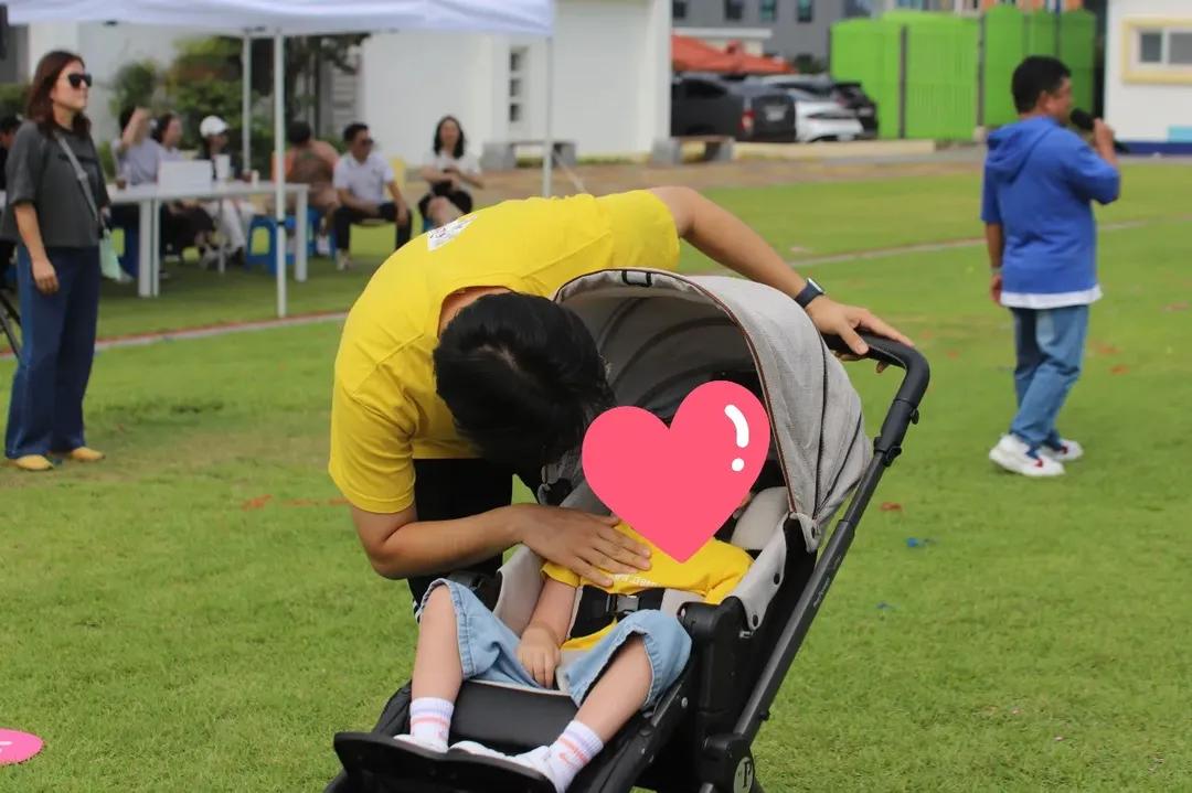 선생님이 운동회에서 유아차를 끌고 달린 이유 | 인스티즈