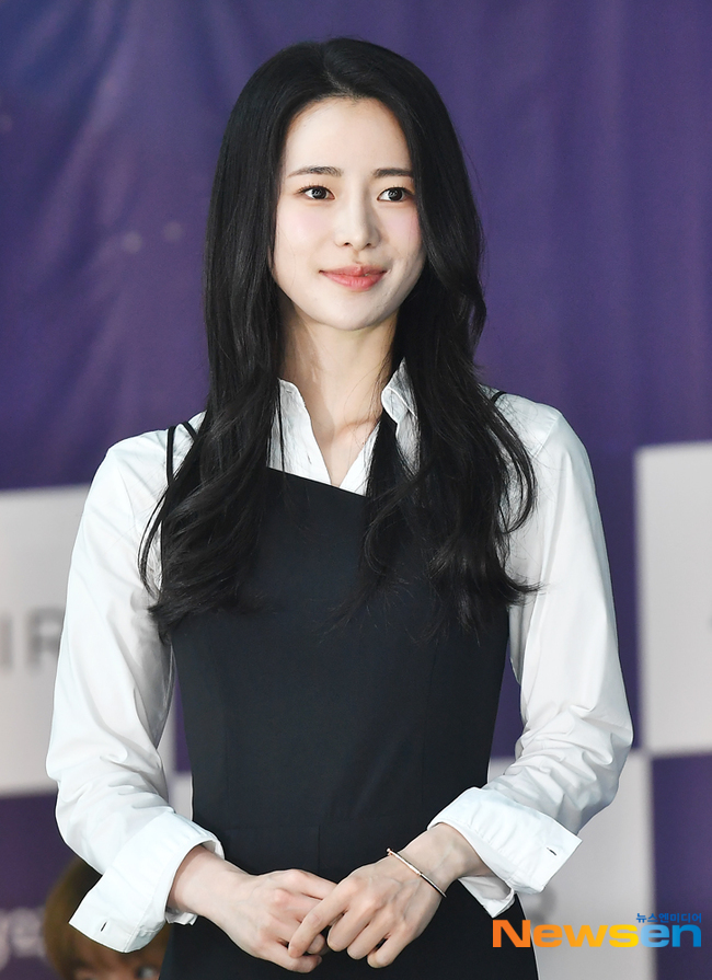 실시간 청룡시리즈 핸드프린팅 임지연 기사사진 | 인스티즈