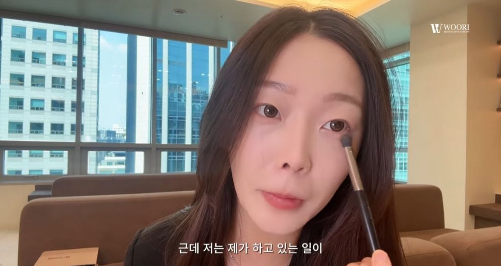 걸그룹 프리스틴 출신 멤버 은우가 성형외과 상담실장이 된 근황을 공개한 후에 받았던 악플들 | 인스티즈