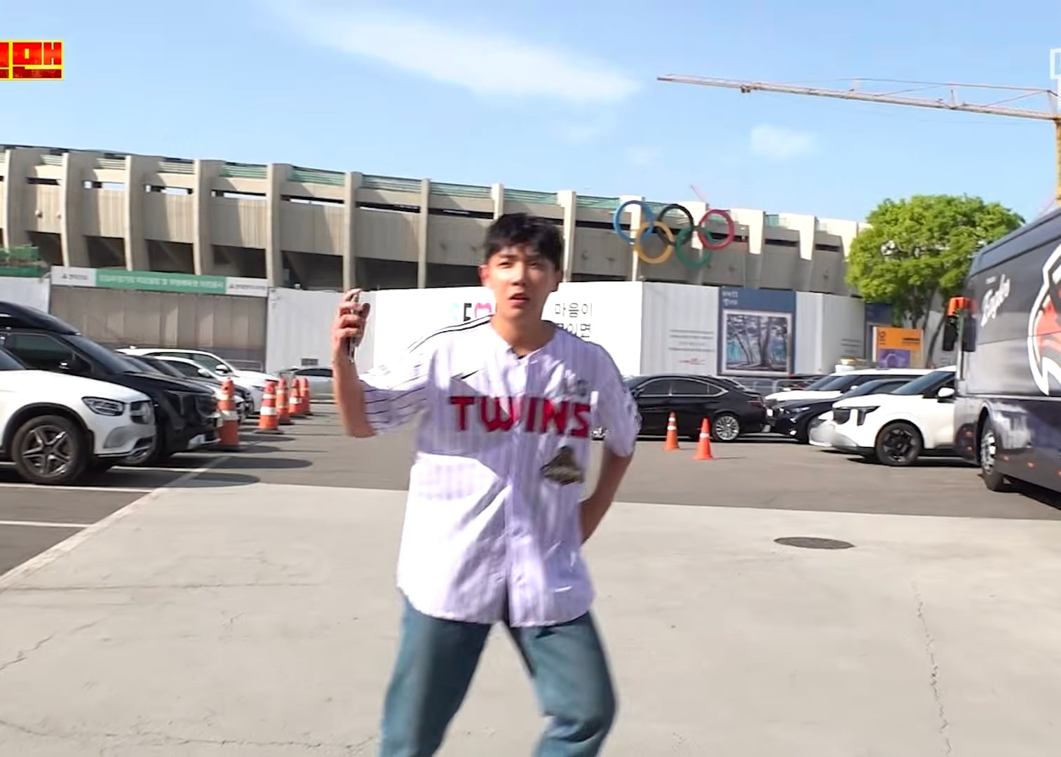 3일동안 LG 응원가 37곡 춤 다 외운 이준 그러나....cap | 인스티즈