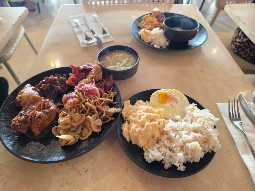 애매하게 남들보다 많이 먹는 대식가(?)는 돈이 개많이듬 차라리 먹방처럼 잘먹어야 하는데 | 인스티즈