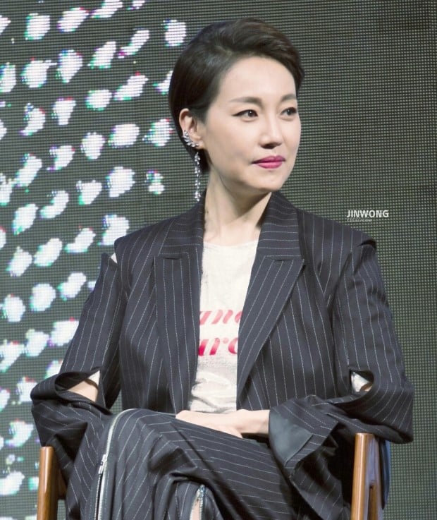 남자였으면 송강호,황정민이었을 여자 배우들 | 인스티즈