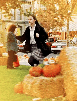 🍁 가을만 되면 미국인들이 환장하고 찾는 드라마 🍂🧡 | 인스티즈