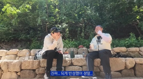 윤경호 딸이 윤경호랑 얘기하다가 눈물을 흘린 이유.jpgif | 인스티즈
