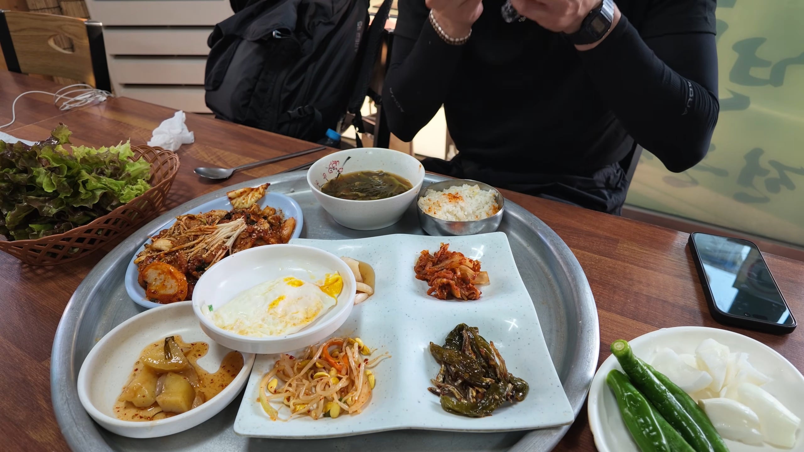 22살, 아이돌 그만두고 서울에서 제천까지 걷기 | 인스티즈