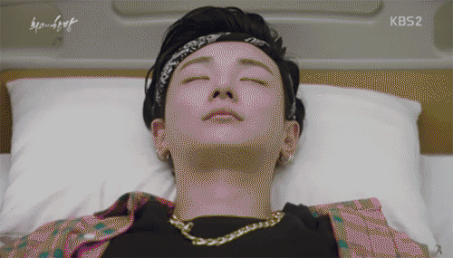 제가 94년도에 인기 짱인 원조 지디인데요 2017년도로 타임워프했어요;; 가 줄거리인 드라마 | 인스티즈