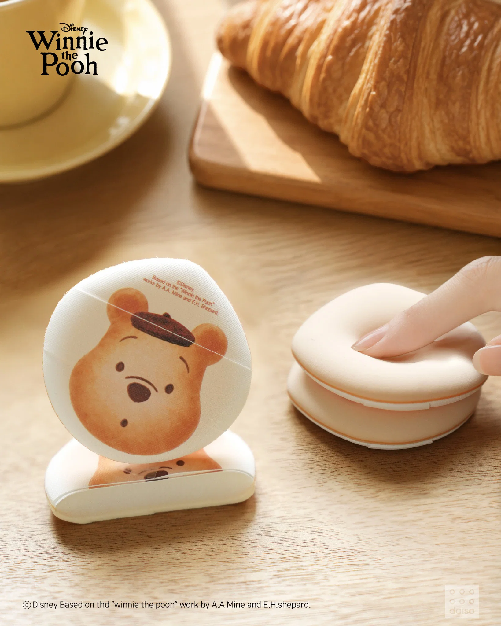 다이소 🍯곰돌이 푸의 베이커리 OPEN✨ 🐻🍯”말랑 퍼프& 달콤 거울세트요~” | 인스티즈