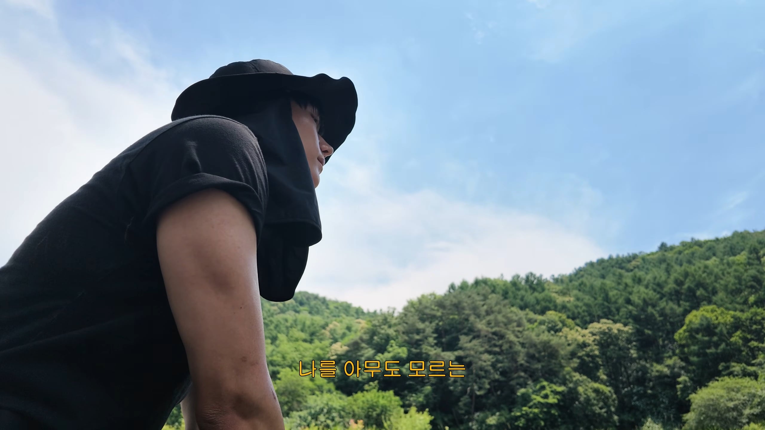 22살, 아이돌 그만두고 서울에서 제천까지 걷기 | 인스티즈