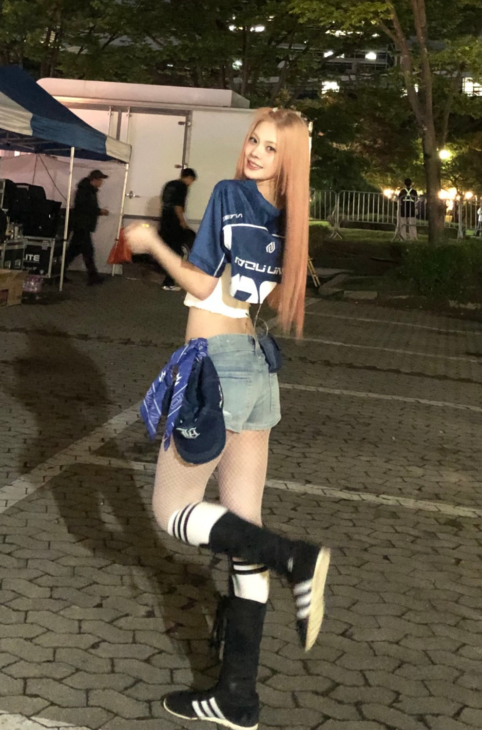 대체 춤을 얼마나 췄길래 저런 건지 궁금한 여돌.jpg | 인스티즈