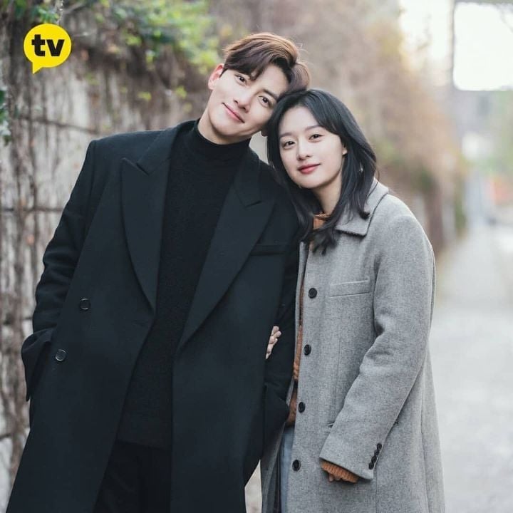 강원도 양양 바이럴 수준이라는 지창욱X김지원.jpg | 인스티즈