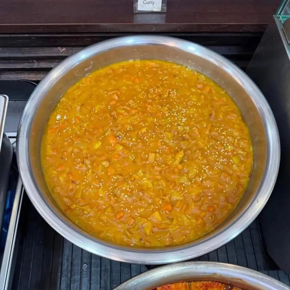 맛있는 한식뷔페는 항상 우리집에서 멀리 있어 ㅠㅠ | 인스티즈