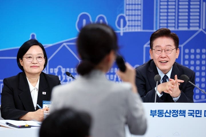 "시가 10억 이상은 '초고가주택'...실효세율 1%로 올려야" | 인스티즈