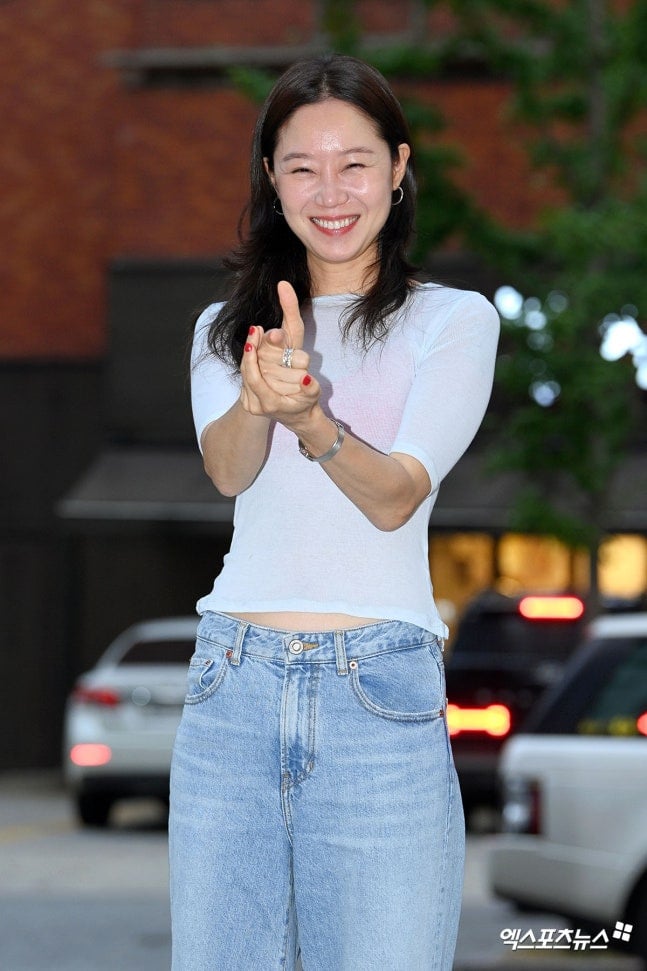 유부녀 킬러 쫑파티 참석한 공효진-정준원.jpg | 인스티즈