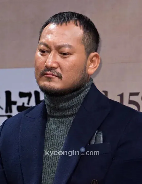 해외 나가서 시비 안걸리는 외모 | 인스티즈